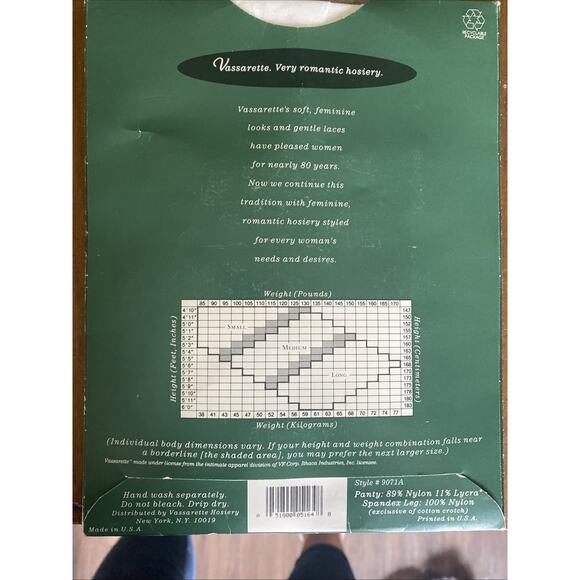 Vintage Vassarette Pantyhose White L-Long Rose Trim Control Top Shadow Toe - Picture 4 of 4